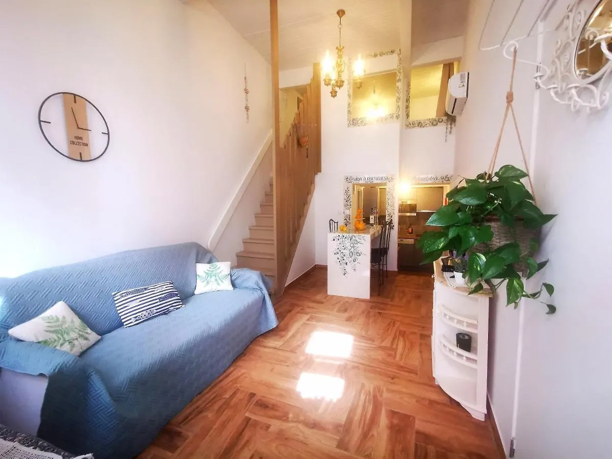 Vida A Portuguesa: Charming Portuguese-Style Apartment Portimao